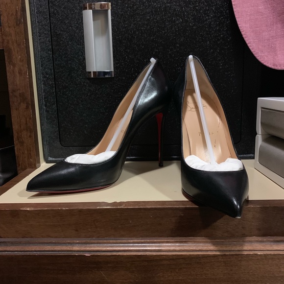❌SOLD❌ Christian Louboutin Pigalle Follies Sz 37 - Picture 3 of 4